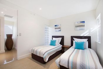 Cotton Beach Forty Four Roof Top - Accommodation Daintree 5