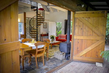 Arcadia Bed & Breakfast & Cottages - Accommodation Daintree 6