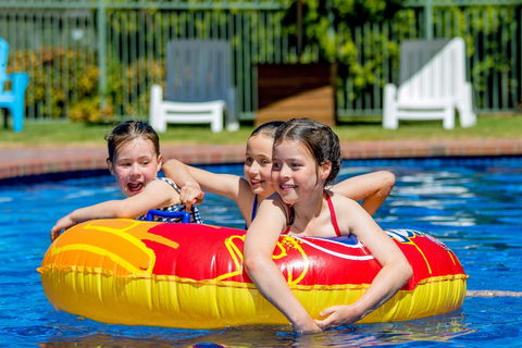 Discovery Parks - Bright - Accommodation Daintree 1
