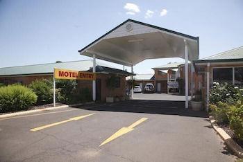 Across Country Motor Inn - Accommodation Daintree 2