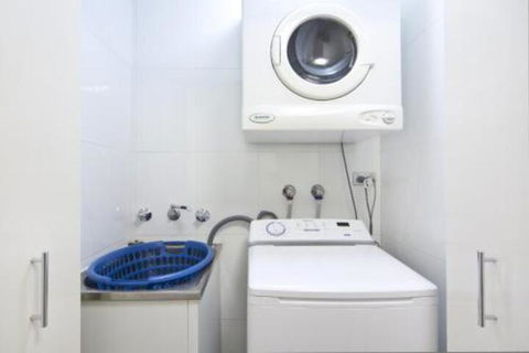Astra Apartments Sydney Kent Street - Accommodation Daintree 2