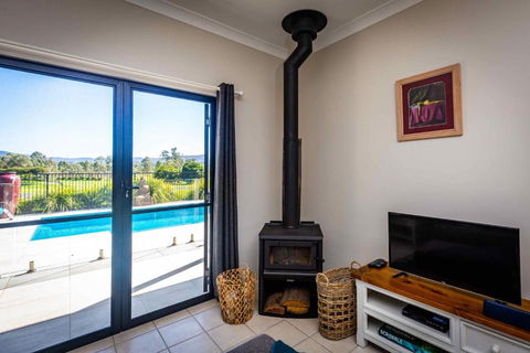 Mandalay Villas - Villa 2 - Accommodation Daintree 6