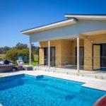Mandalay Villas - Villa 2 - Accommodation Daintree 0