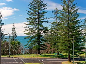 Seaspray Apartments - Accommodation Daintree 5