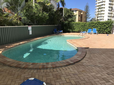 Queensleigh Apartment - Accommodation Daintree 3