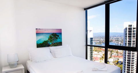 Apartment Stay - Circle On Cavill - Accommodation Daintree 3