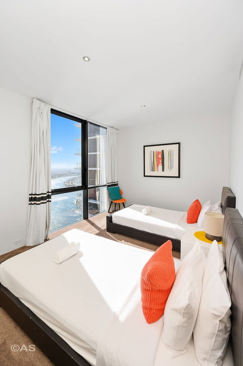 Apartment Stay - Circle On Cavill - Accommodation Daintree 1