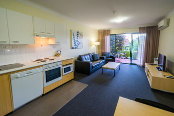 Best Western Plus Ascot Serviced Apartments - Accommodation Daintree 2