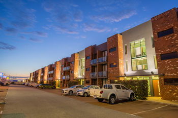 Best Western Plus Ascot Serviced Apartments - Accommodation Daintree 1