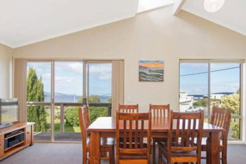 Valkei - Accommodation Daintree 3