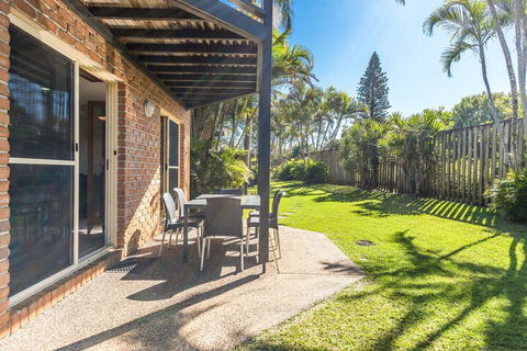 Bayside Court Apartments - Accommodation Daintree 3