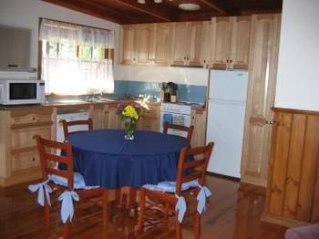 Buttercup Cottage & Private Apartment - Accommodation Daintree 6