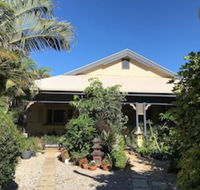 Tallow Beach Motel - Accommodation Daintree