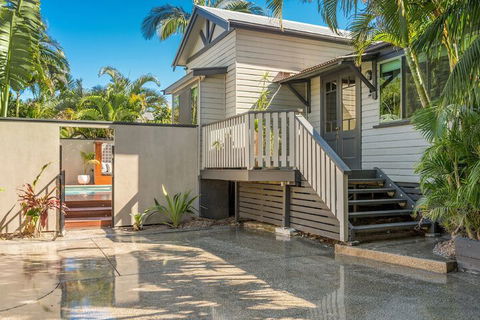 A PERFECT STAY - 3 Little Pigs - Accommodation Daintree 1