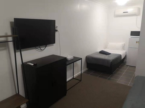 Avenue Motel - Accommodation Daintree 5