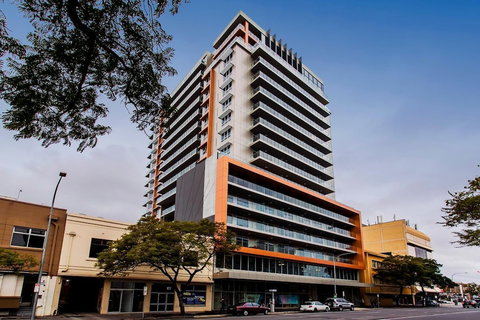 Astra Apartments Adelaide - Accommodation Daintree 1