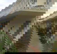 Bayshores Holiday Apartments - Accommodation Daintree