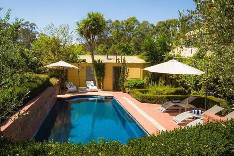 Valley Guest House - Accommodation Daintree 2