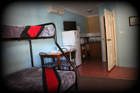 York Motel - Accommodation Daintree 5