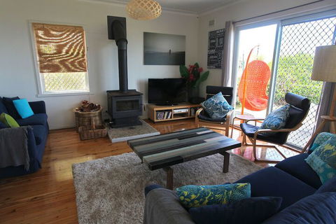 Culburra Beach House - Accommodation Daintree 1