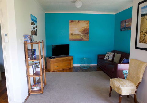 The Spotted Salmon Cottage - Accommodation Daintree 0