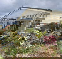 Swansea Cottages  Motel Suites