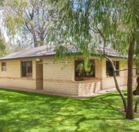 Siesta Park Holiday Resort - Accommodation Daintree