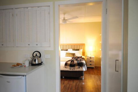 Gisborne Peak Winery Cottages - Accommodation Daintree 5