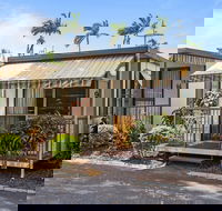 First City Caravilla - Accommodation Daintree