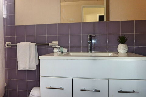 Jadran Motel & El Jays Holiday Lodge - Accommodation Daintree 4