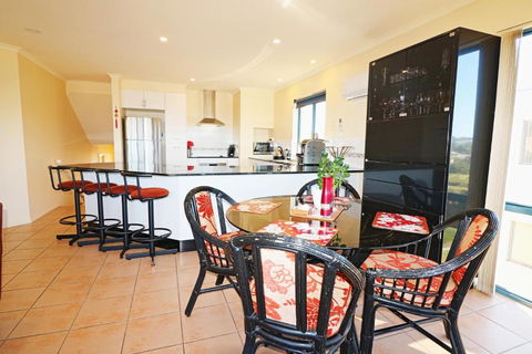 Ocean Breakers - Accommodation Daintree 3