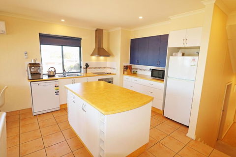 Ocean Breakers - Accommodation Daintree 4