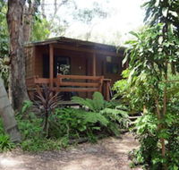 Samurai Beach Bungalows Port Stephens YHA