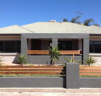 Ploughmans on Wallis Horsham