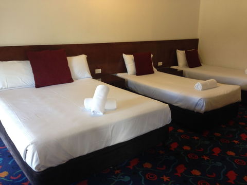 Newcastle Links Motel - Accommodation Daintree 3