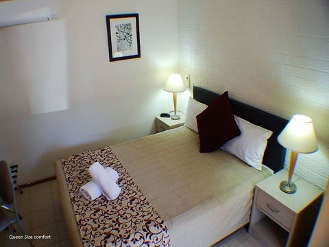 Newcastle Links Motel - Accommodation Daintree 4