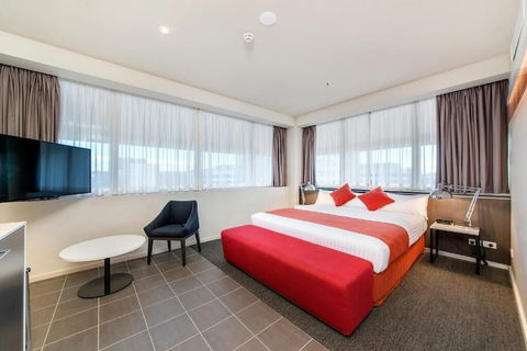 Abode Woden - Accommodation Daintree 5