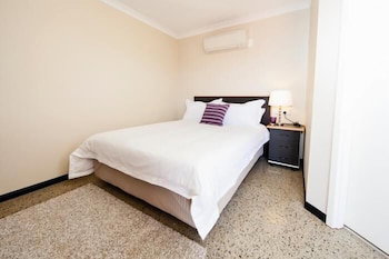 Capricorn Village - Accommodation Daintree 1