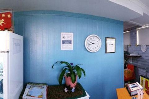 A & A Lodge Motel Emerald - Accommodation Daintree 2