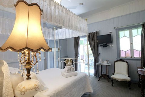 Number 12 Bed & Breakfast - Accommodation Daintree 2