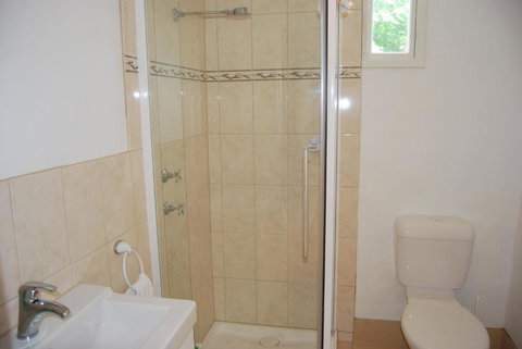 Jacaranda Cottage - Accommodation Daintree 2