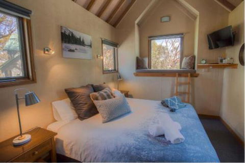 Sharpys Chalet - Accommodation Daintree 0
