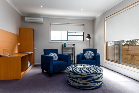 The Edgewater Bed & Breakfast - Accommodation Daintree 6