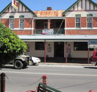 Maclean Hotel