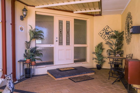 Armadale Cottage Bed & Breakfast - Accommodation Daintree 1