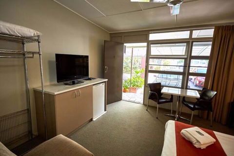 Anchorage Motor Inn - Accommodation Daintree 2