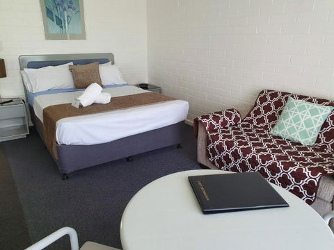 Dalby Manor Motor Inn - Accommodation Daintree 5
