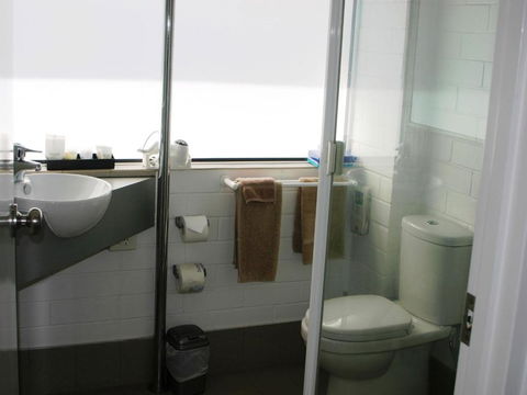 Dalby Manor Motor Inn - Accommodation Daintree 1