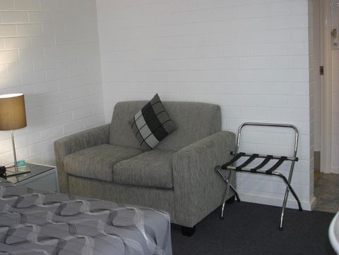 Dalby Manor Motor Inn - Accommodation Daintree 6