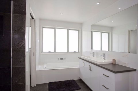 Whitewater Apartments - Accommodation Daintree 5